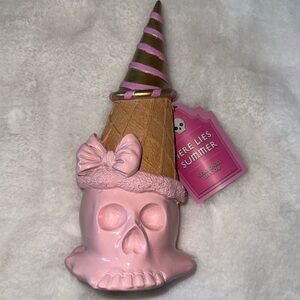 ☠️🍦NEW SUMMERWEEN UPSIDE DOWN MELTED ICE CREAM CONES INTO SKULLS☠️🍦